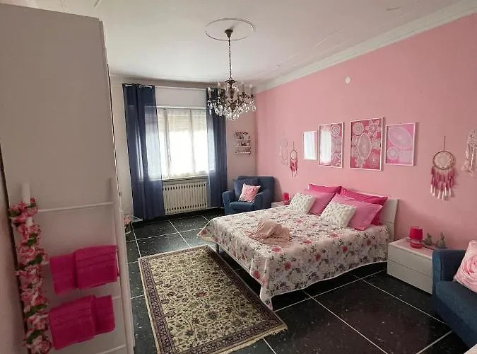 Casa Adele - Serravalle Outlet Oda ve Kahvaltı