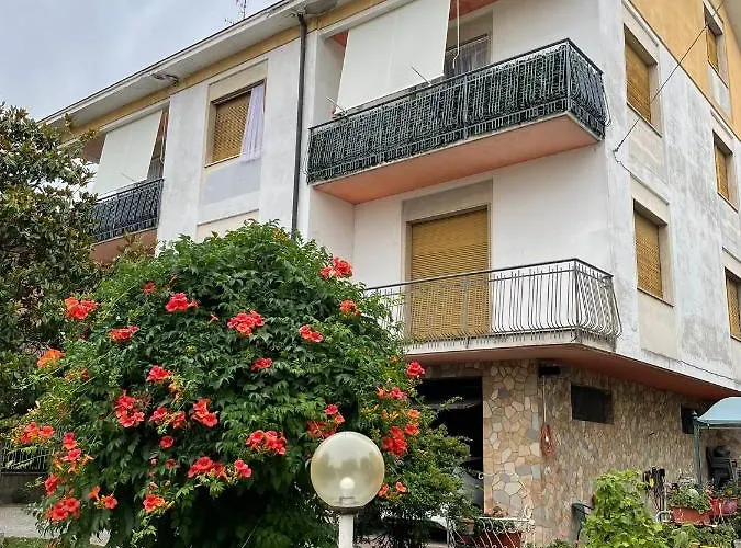 Oda ve Kahvaltı Casa Adele - Serravalle Outlet